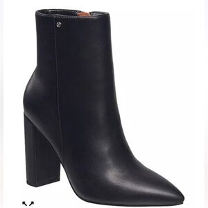 NIB, French Connection Tori High Heel Ankle Boots in Vegan Leather.